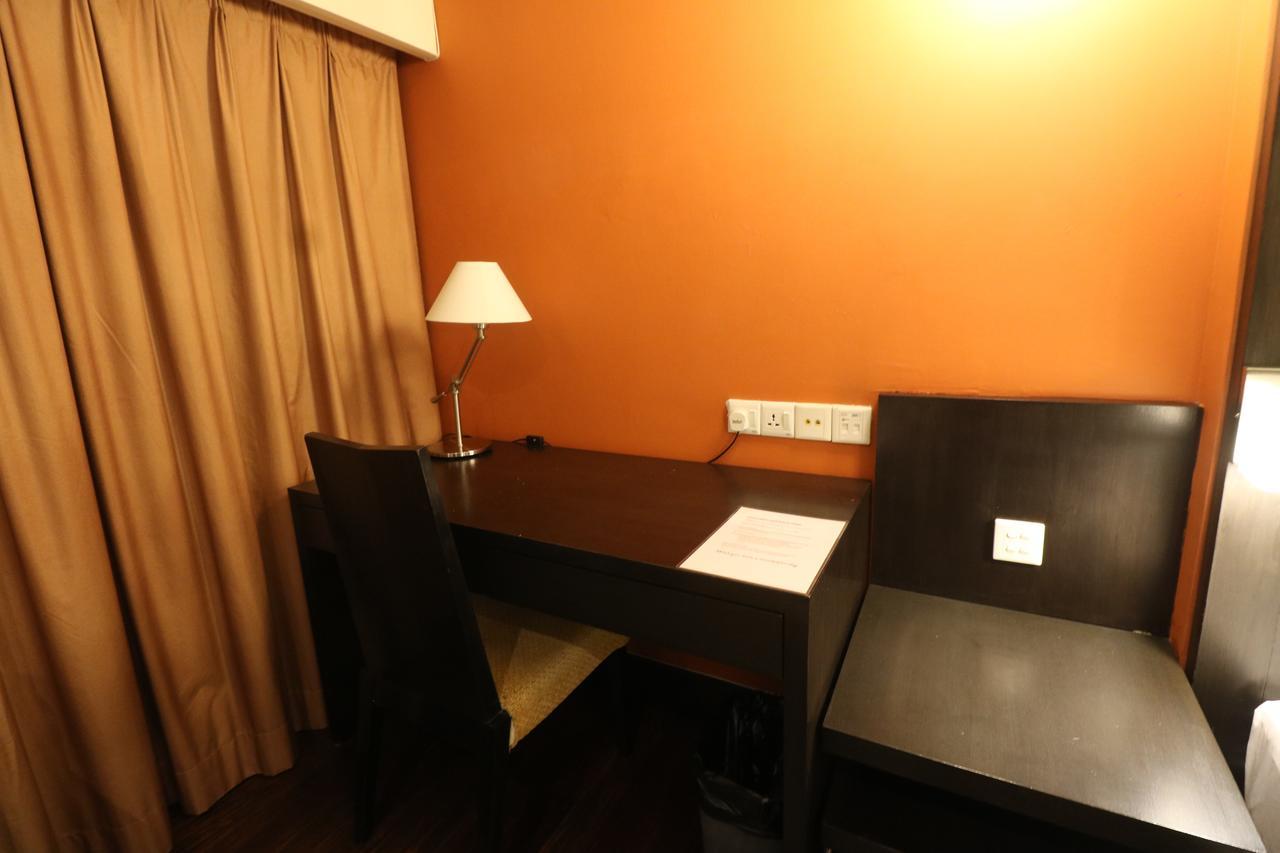 Millennium Suite At Pyramid Tower Petaling Jaya Esterno foto